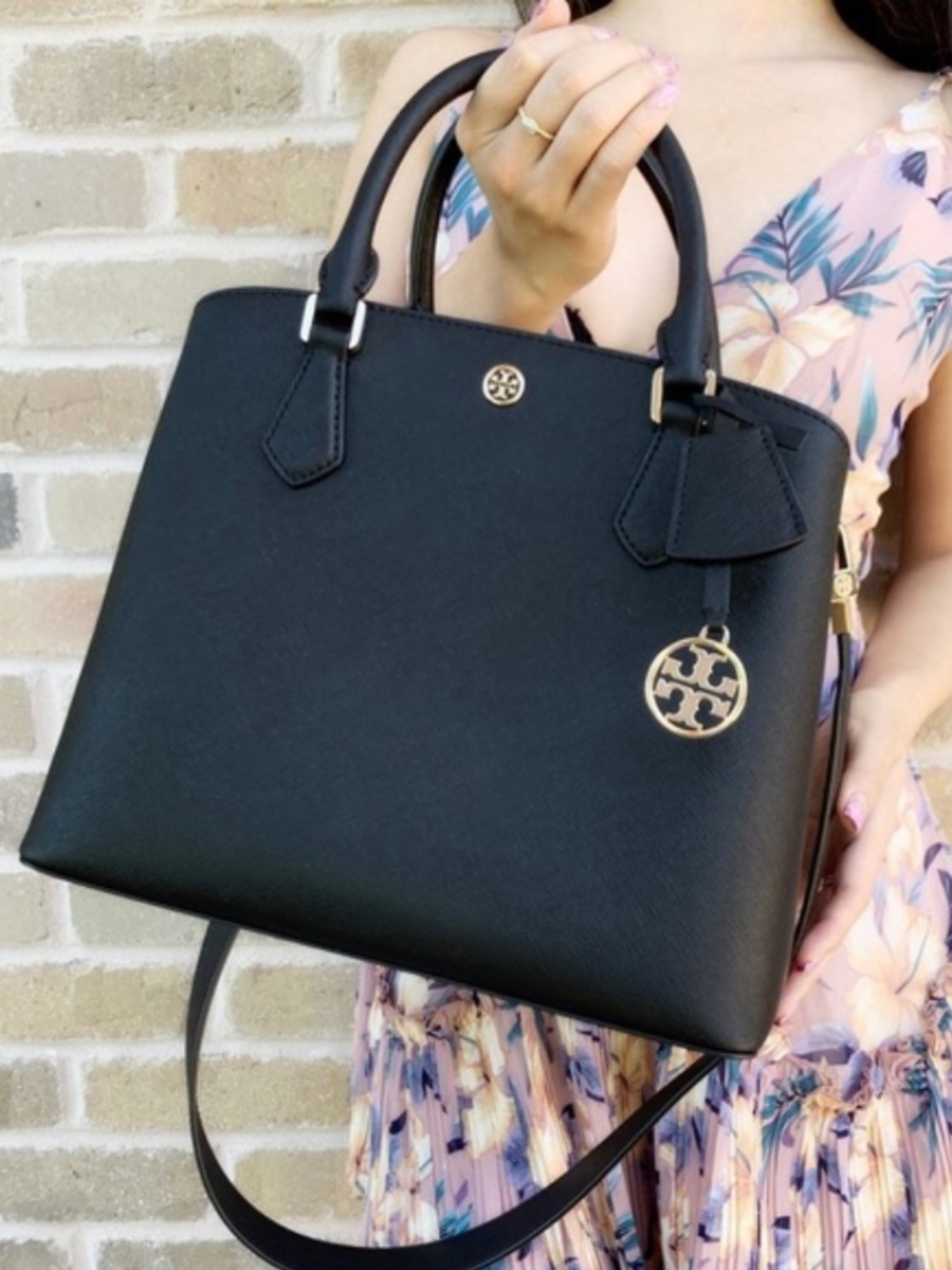 Tory Burch Robinson triple compartment tote in black Saffiano leather
